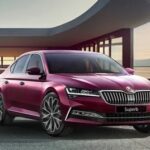 Skoda_superb_2025