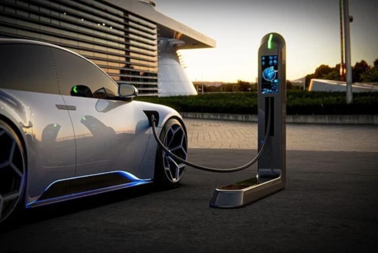 Electric Vehicles Growth 2025