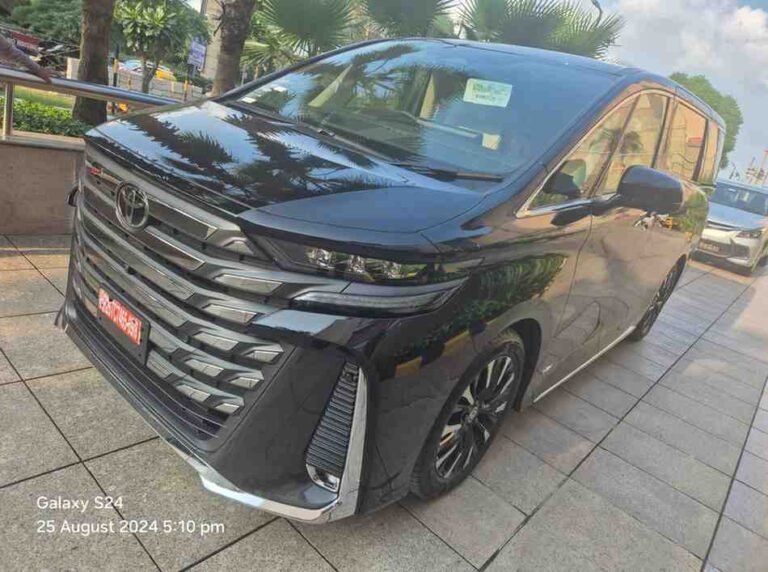New Toyota Vellfire