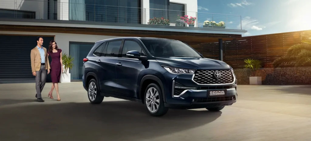 NEW INNOVA HYCROSS 2025 price