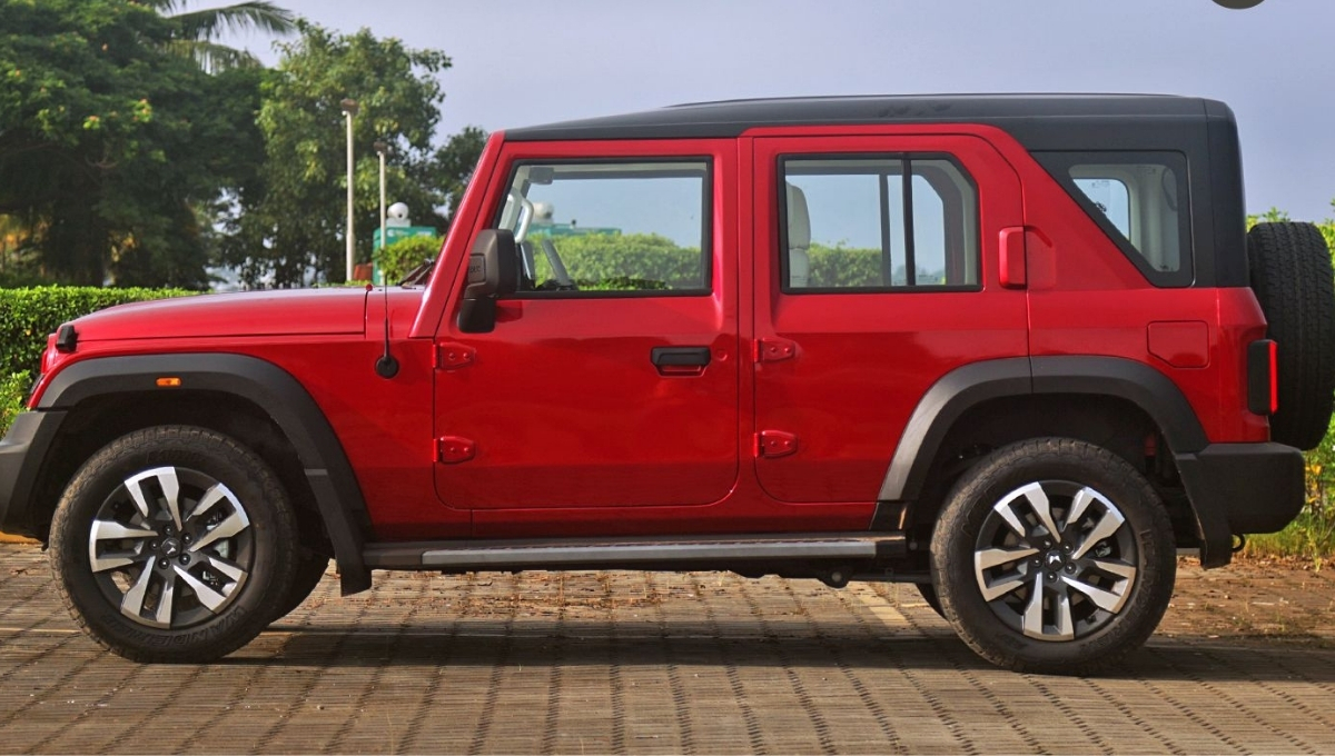 Mahindra Thar ROXX