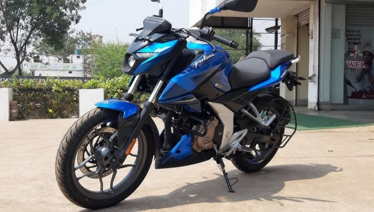 Bajaj Pulsar N160