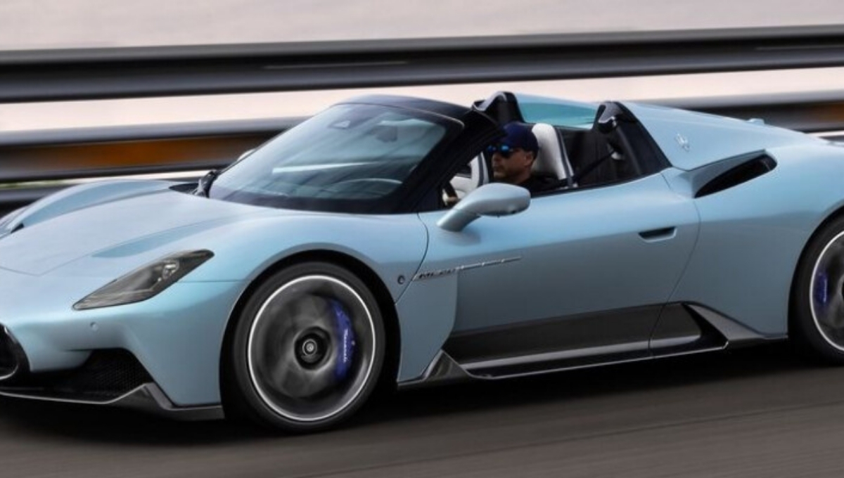 Maserati MC20