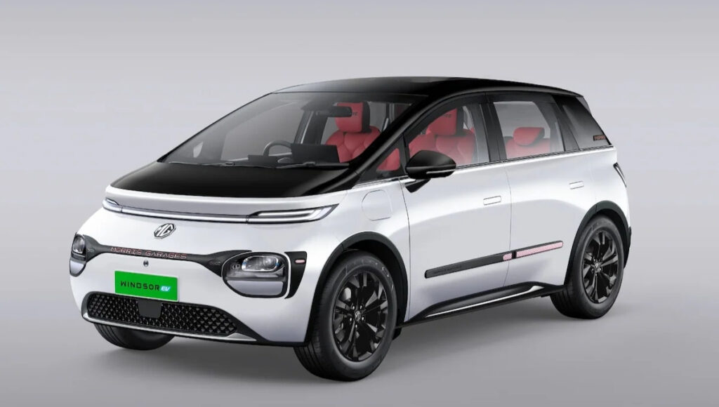 MG Windsor EV 2025: Luxury Electric Car With 449km Range and Smart Features
