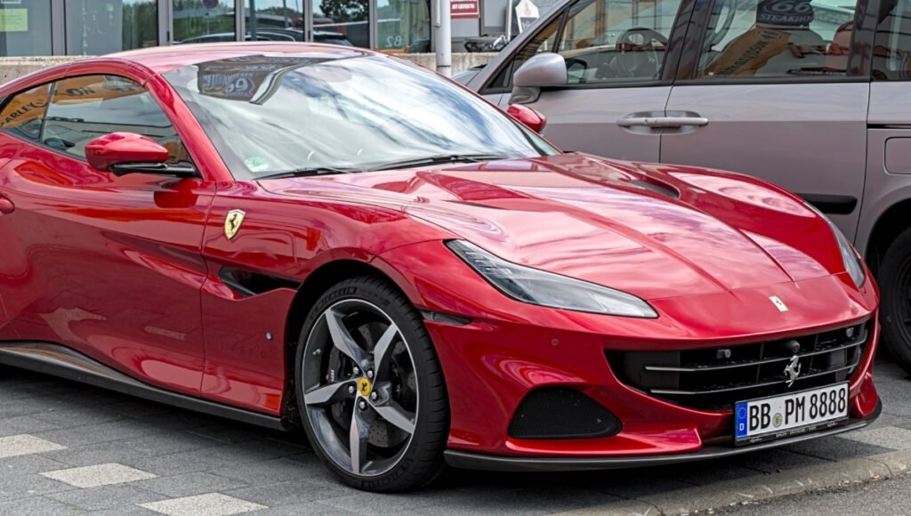Ferrari Portofino: Luxury, Power, and Style Combine to Create the Ultimate Driving Experience