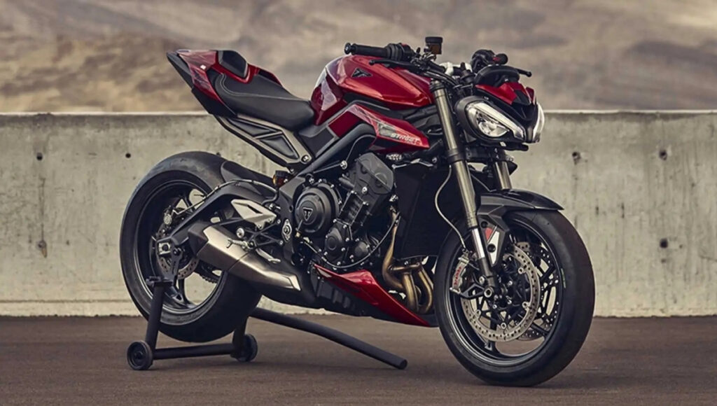 Triumph Street Triple RS: Price, Features and Engine Power Premium Street Bike Experience