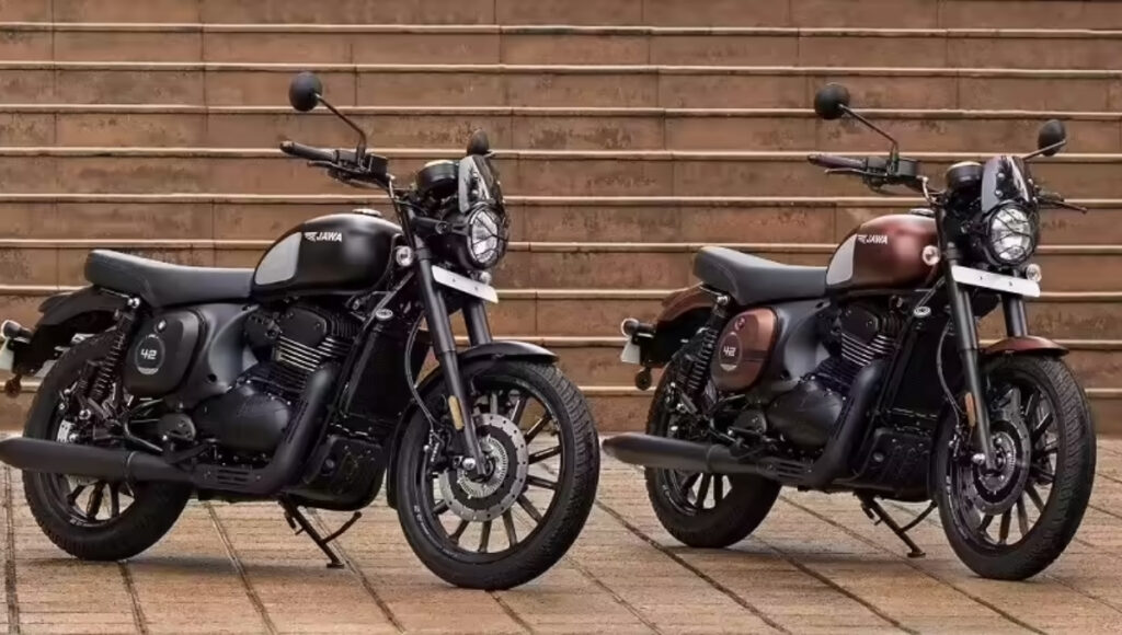 Yezdi Roadster Review: The ultimate street bike experience of style, power and thrill