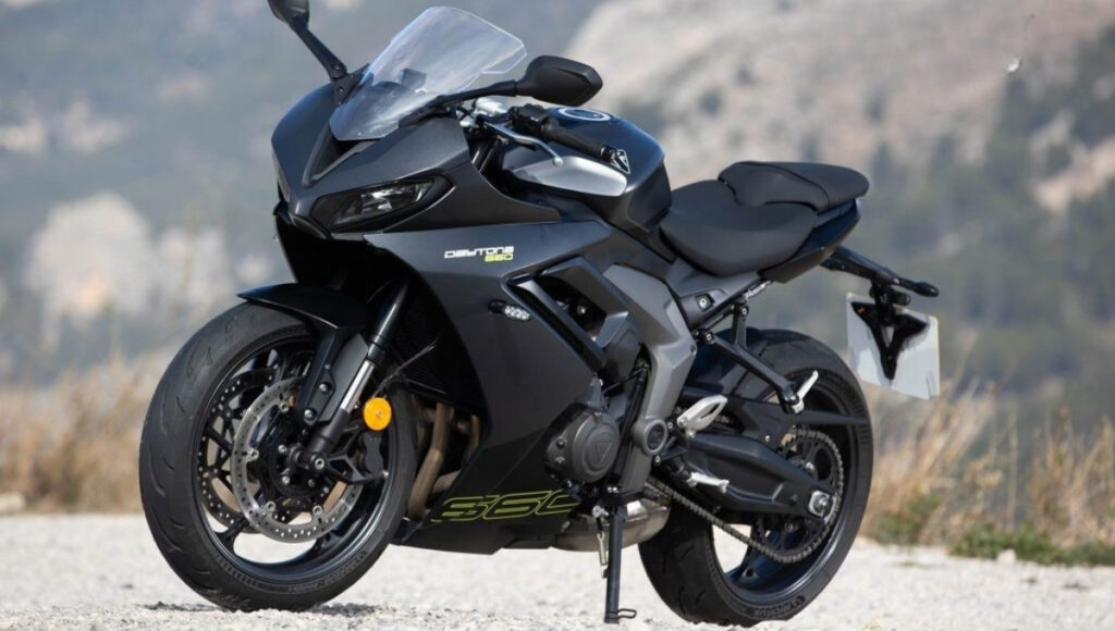 Triumph Daytona 660