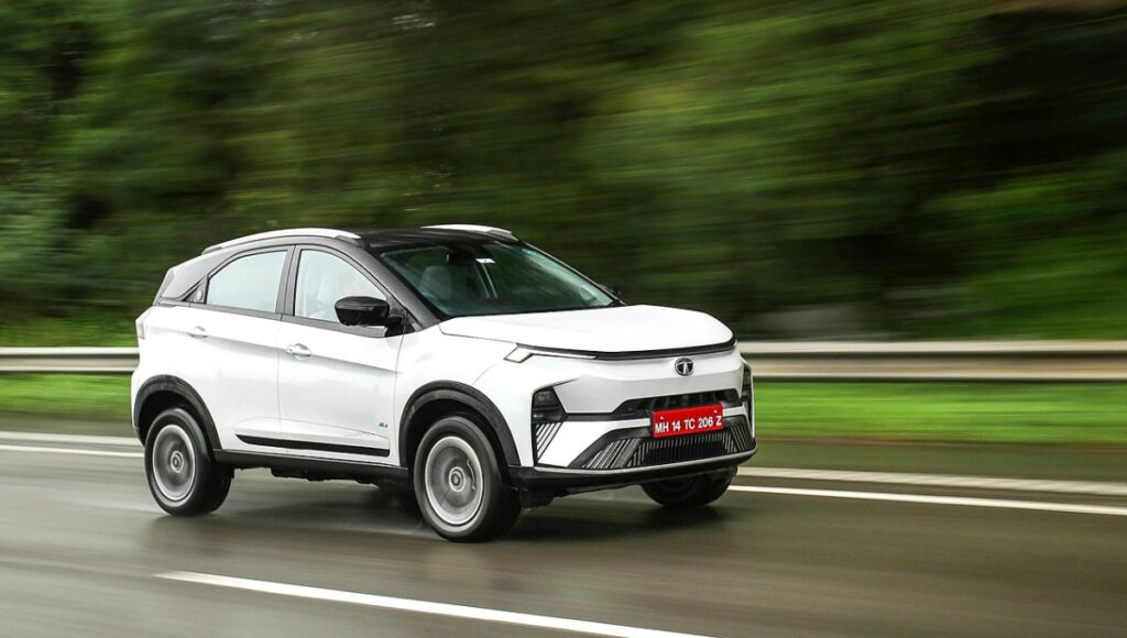 Tata Nexon: Stylish Compact SUV with 5-Star Safety, Premium Features and Powerful Performance