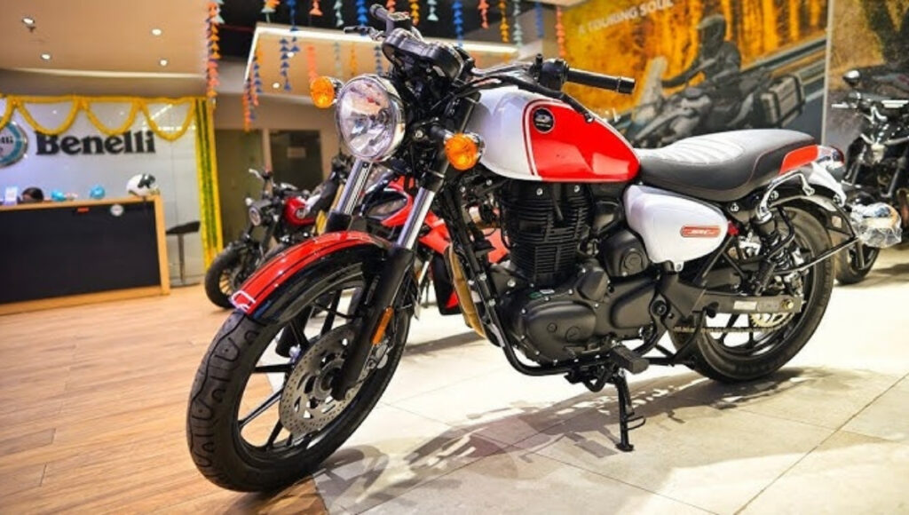 QJ Motor SRC 500: Retro Looks Meet Modern Power for an Unforgettable Ride