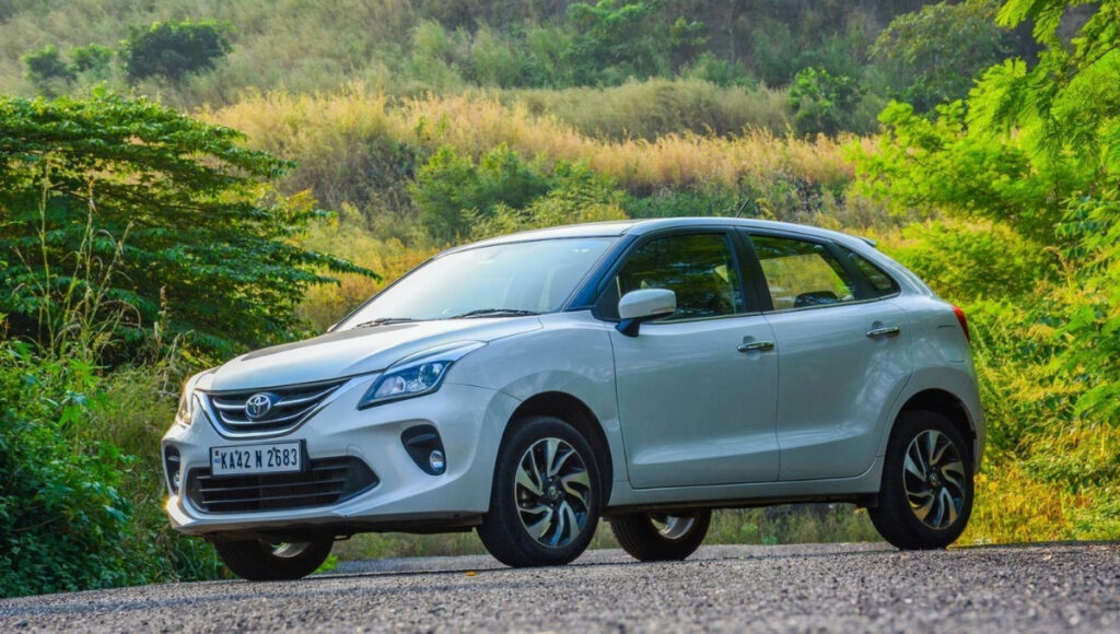 Toyota Glanza 2025: Reliable Hatchback with Smart Features and Mileage