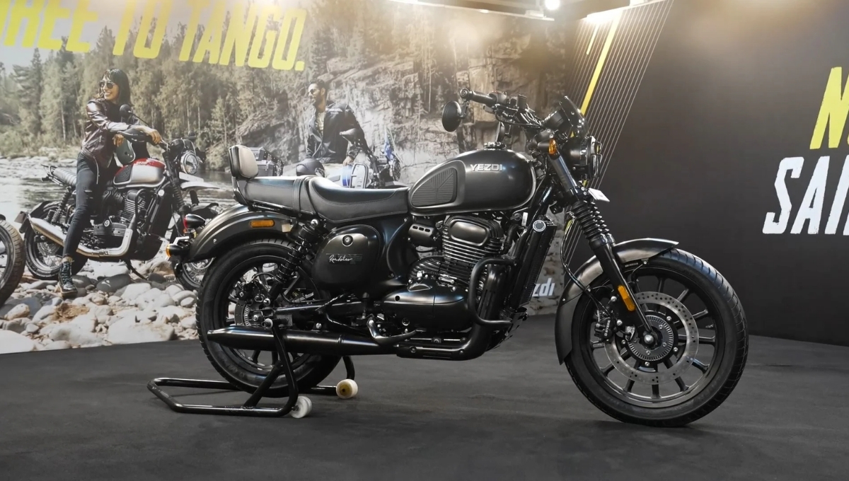 Yezdi Roadster Review: The ultimate street bike experience of style, power and thrill
