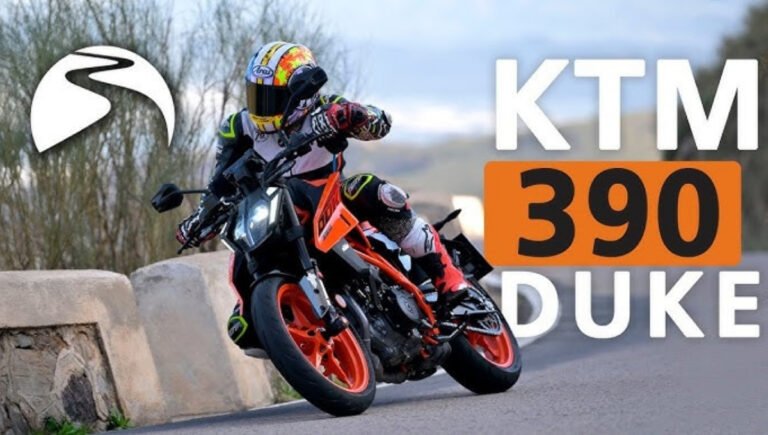 KTM 390 Duke 2025 Review: Powerful Street Bike with Aggressive Design and Performance