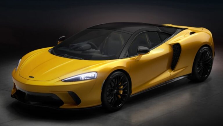 McLaren GT: Luxury, Power, and Style Combine for the Ultimate Driving Experience