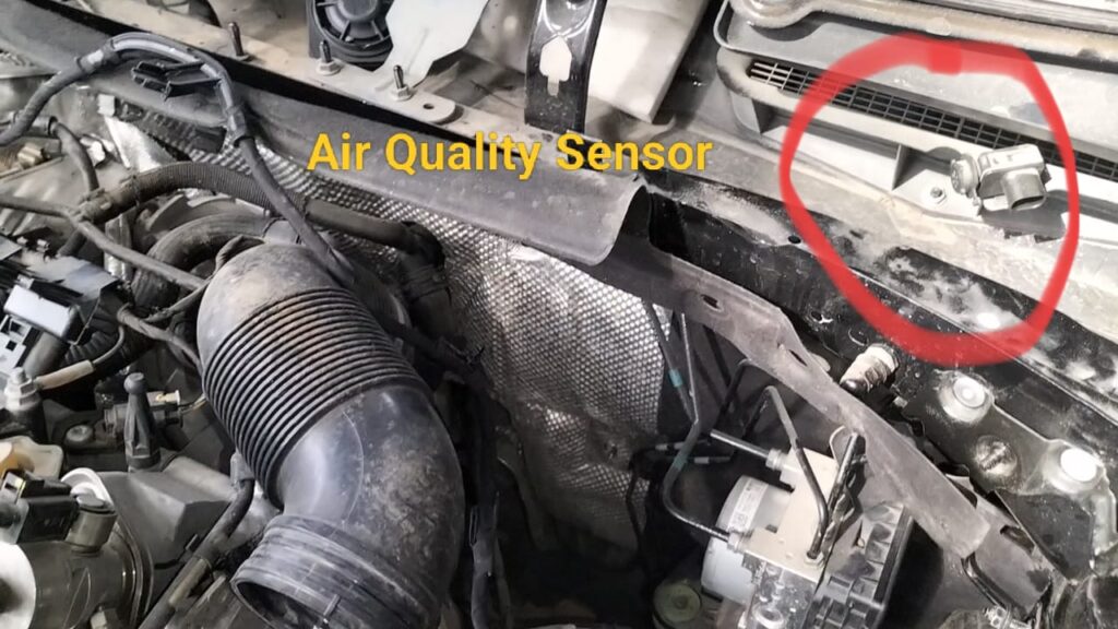 DTC B10AF04 Air quality sensor