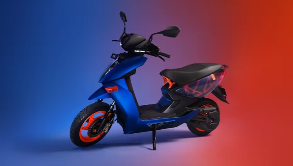 Ather 450 Apex: Experience Ultimate Smart, Safe, and Stylish Electric Scooter Riding in India