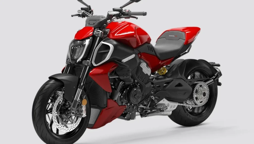 Ducati Diavel V4
