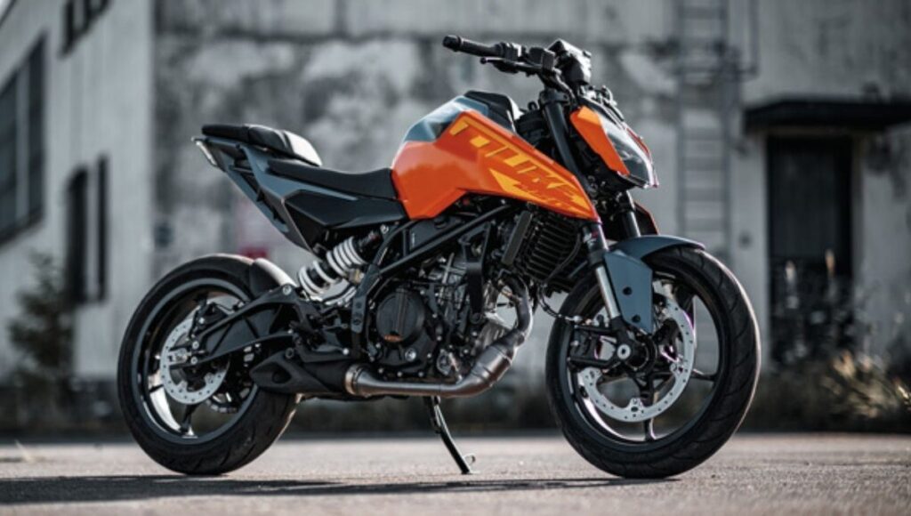 KTM 250 Duke: Price in India, Features, Engine, Mileage and 2025 Review
