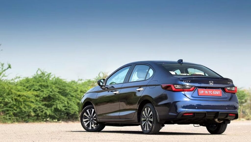 Honda City 2025 Review: Comfortable, Feature-Packed and Reliable Petrol Sedan