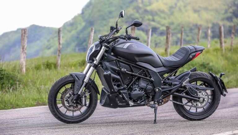 Benelli 502C: Price in India, Specs, Features, Mileage, and Design Details