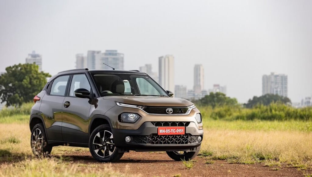 Tata Punch Compact SUV Review: Stylish, Safe, Spacious and Modern Features