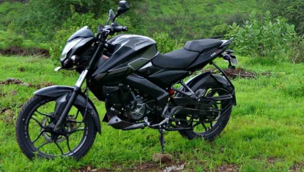 Bajaj Pulsar N160: The Perfect Blend of Power, Style, and Everyday Comfort