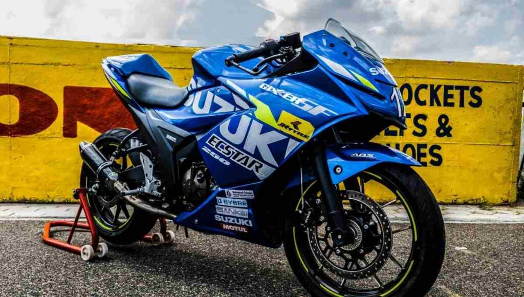 Suzuki Gixxer SF 2025 Review: Stylish Fully-Faired Sports Bike For Youth