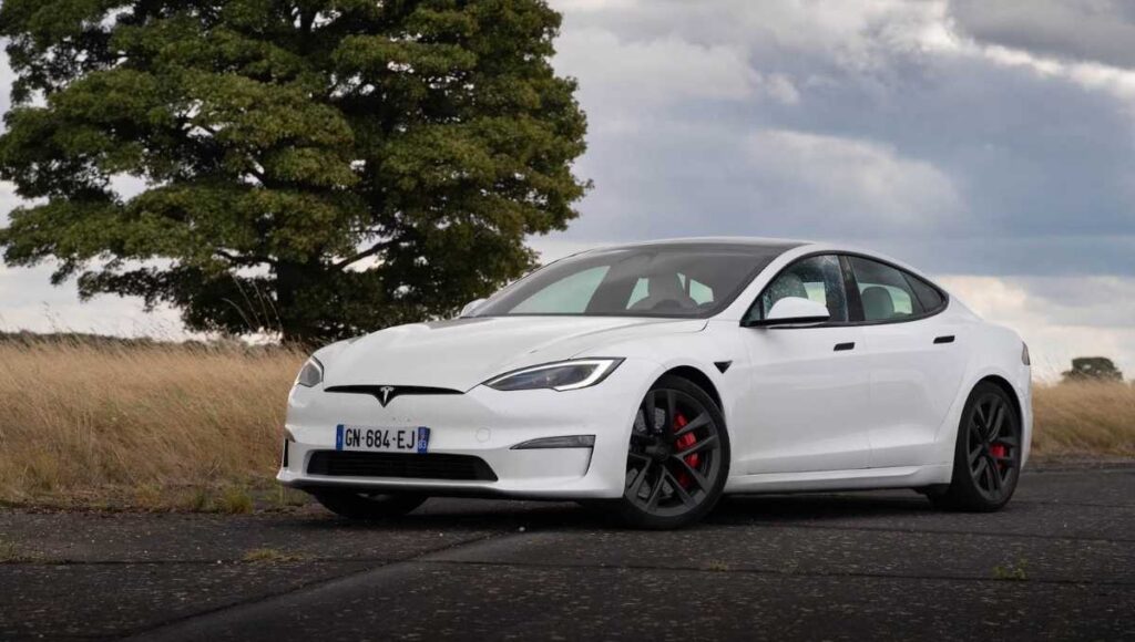 Tesla Model S: Price in India, Launch Date, Features, Specs, and Design Details 