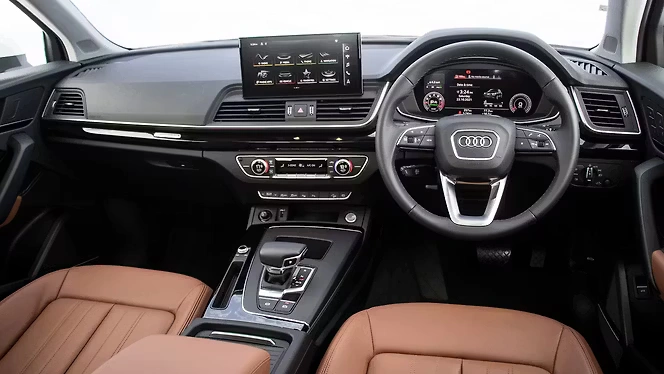 Audi Q5 features
