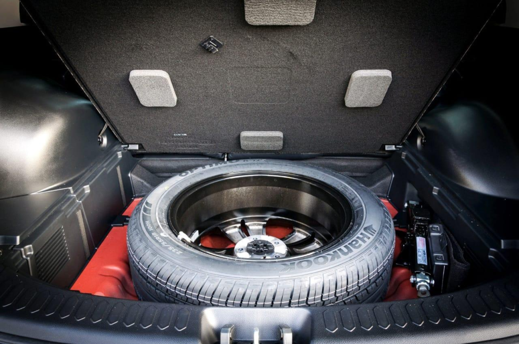 Portable car tools