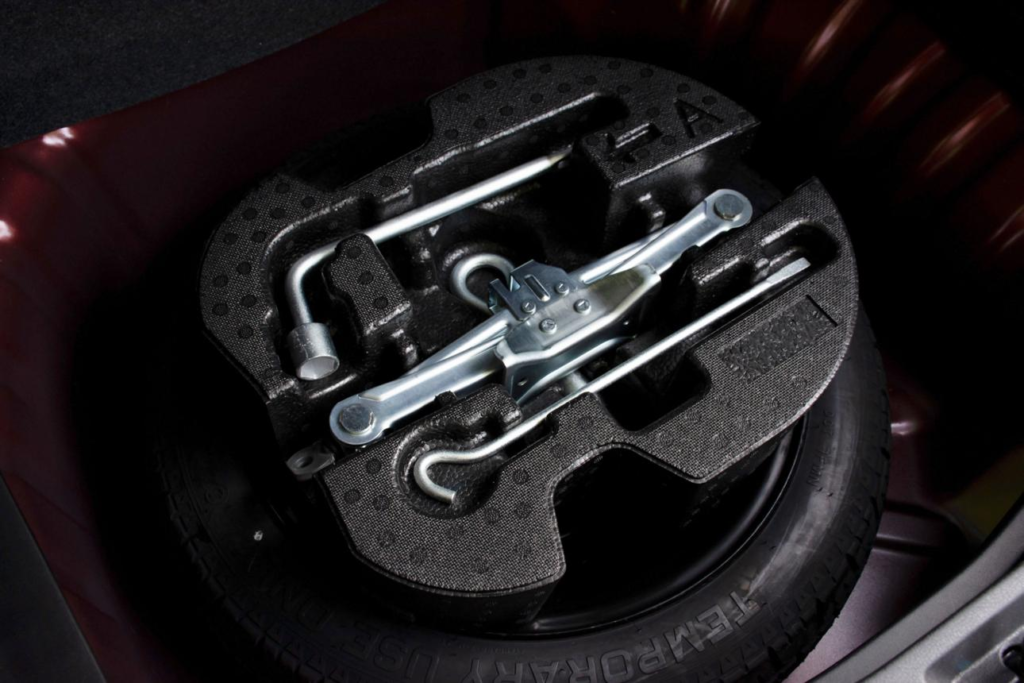 Portable car tools