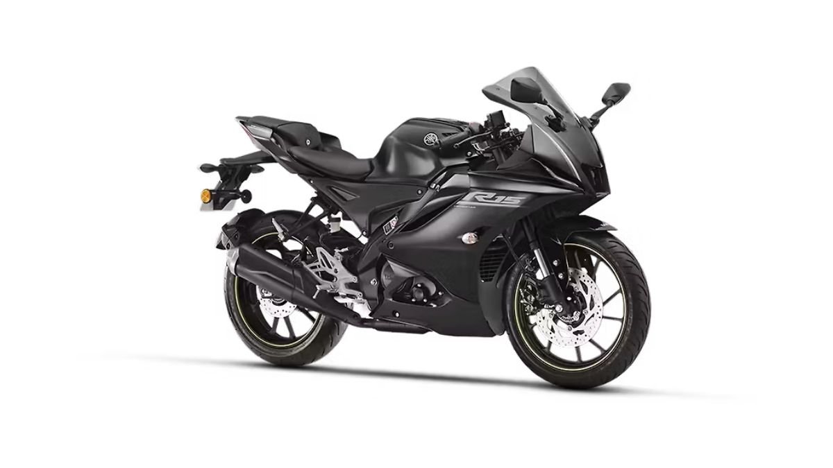 Yamaha R15 V4