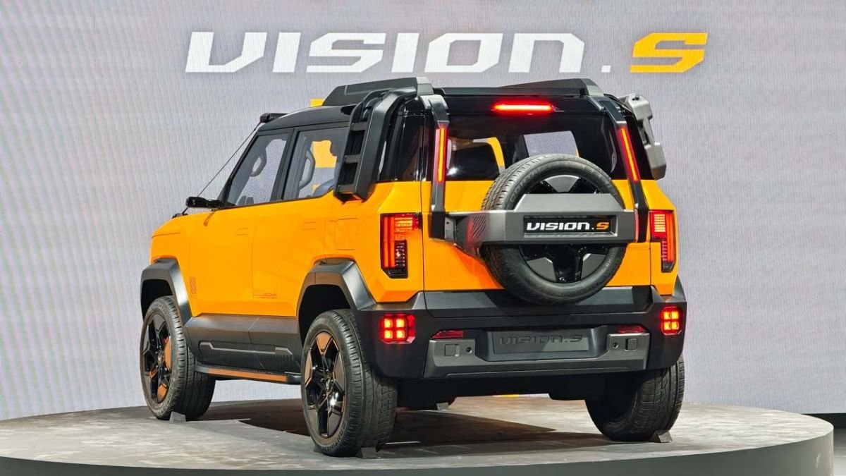 Mahindra Vision S