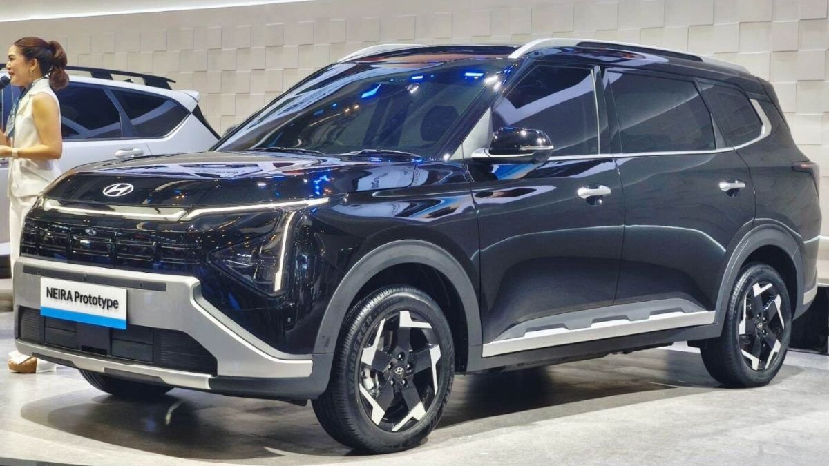 Hyundai Neira Electric MPV
