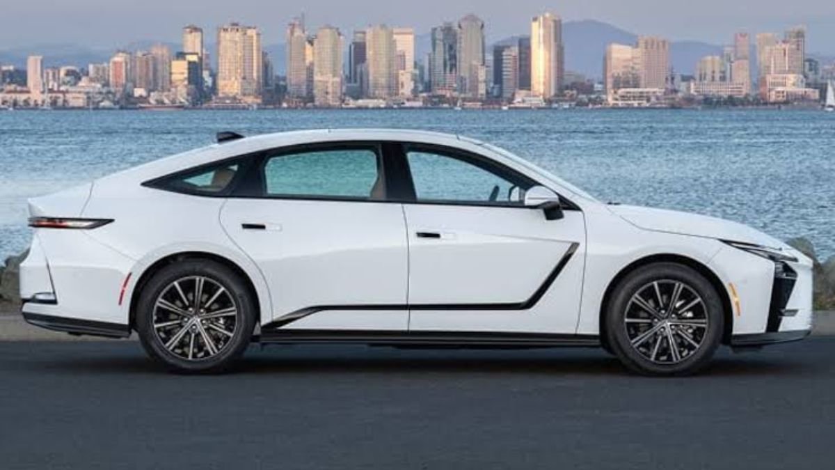 2026 Lexus ES 350h India