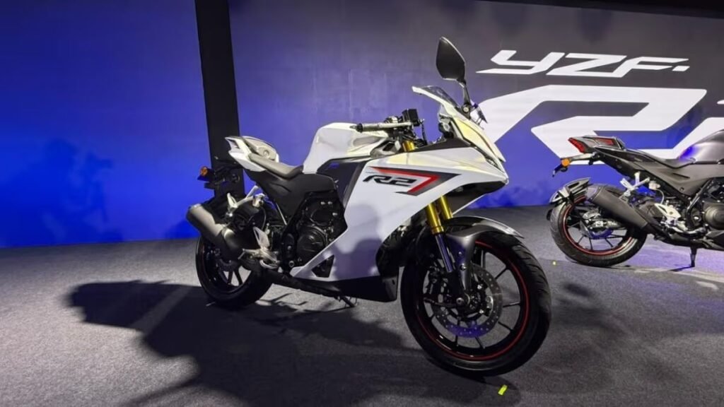 Yamaha YZF-R2 Launched