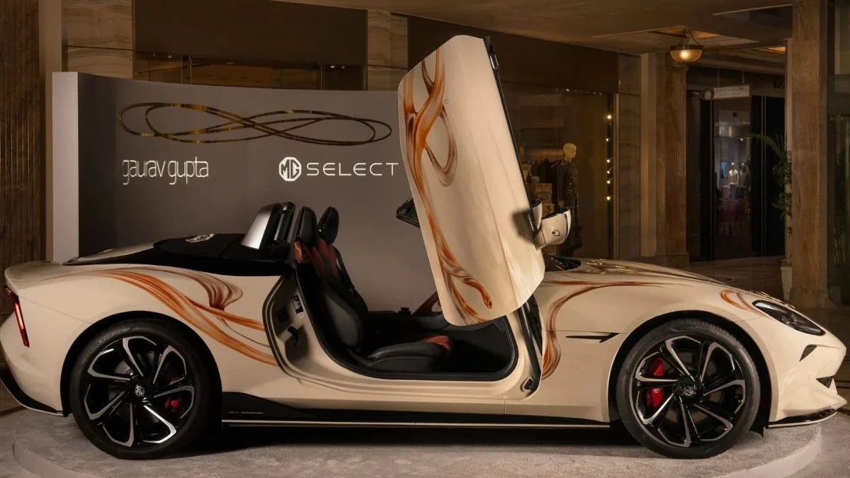 MG M9 Cyberster Couture Editions