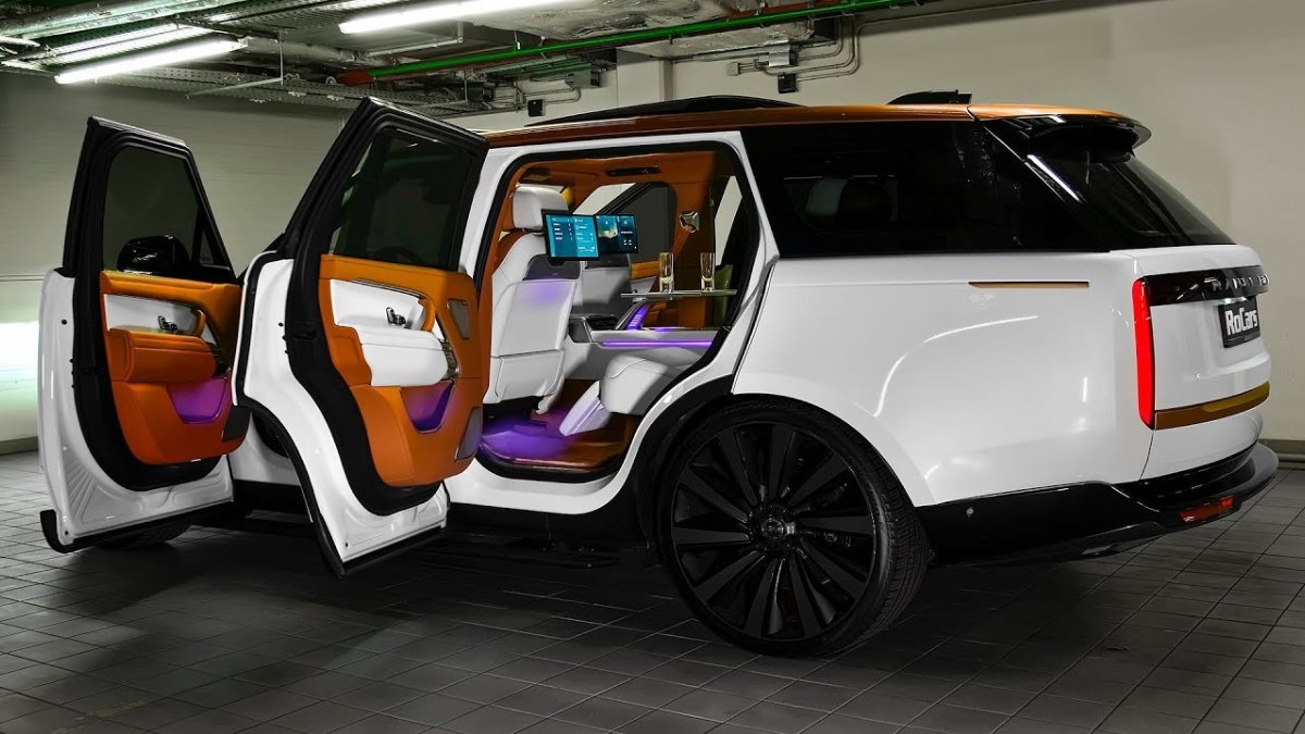 Range Rover SV Ultra