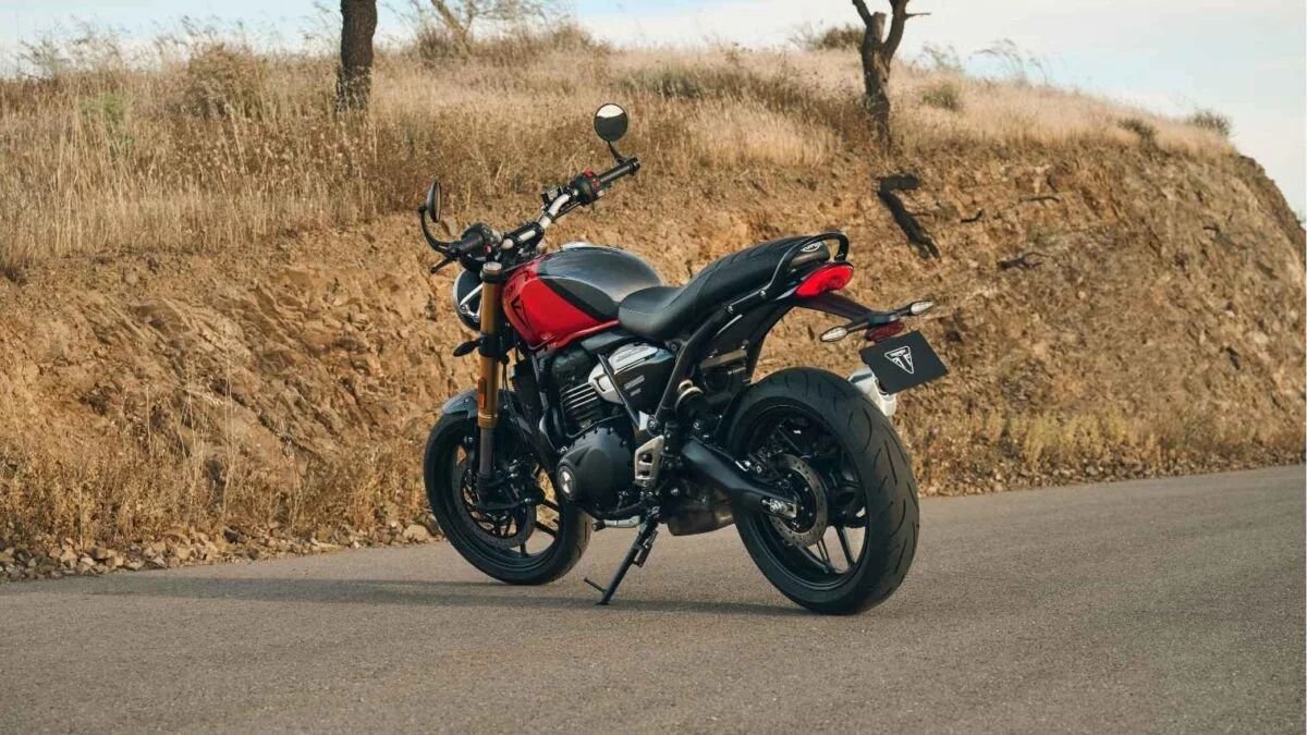 Triumph Speed 400, Tracker 400 Become Cheaper With Fresh Price Revision In India