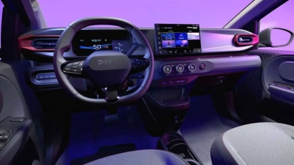 Nissan Pixo EV Debuts